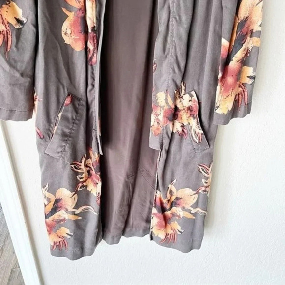 FREE People Slim Kimono in Brown Floral S Longline Open Front Boho Bohemian - Picture 6 of 8
